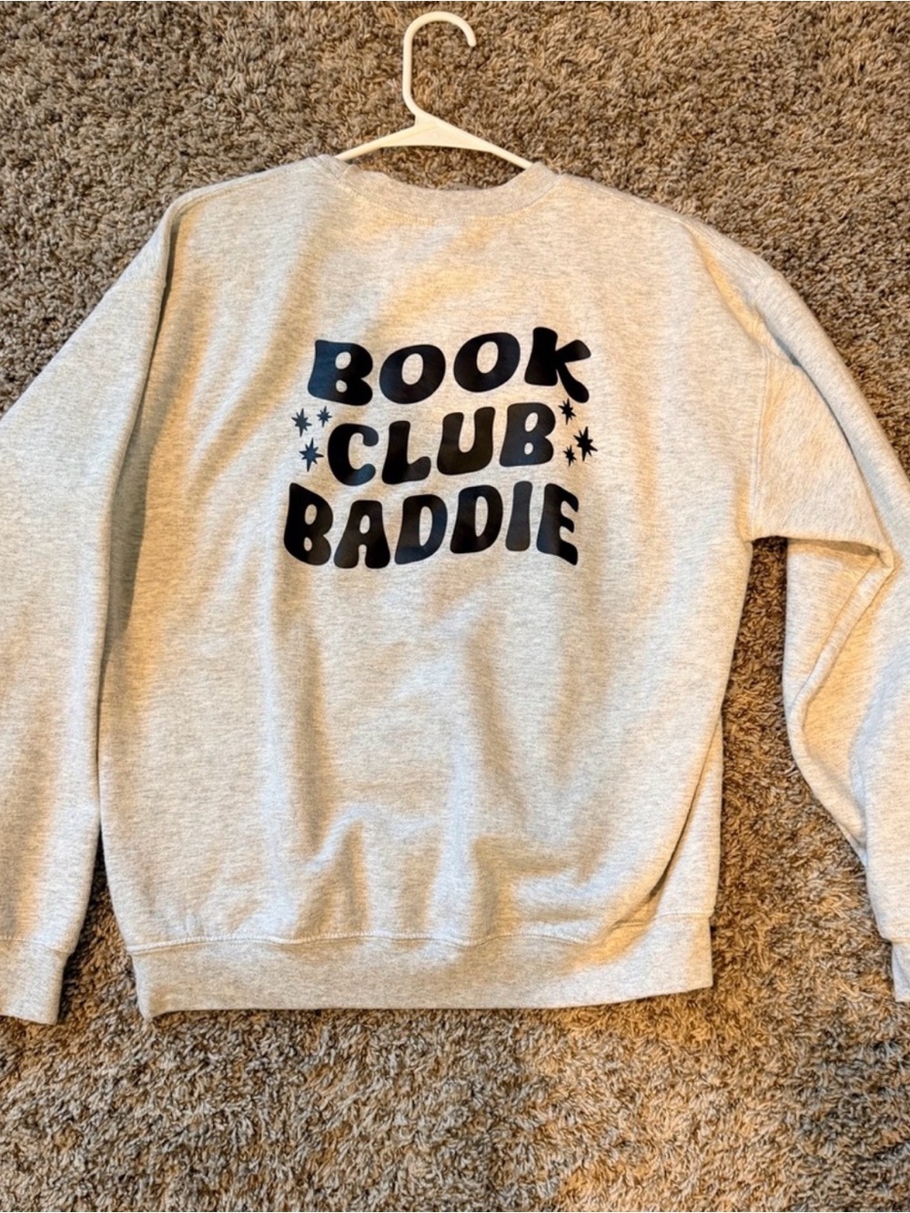 Gildan Gray "Book Club Baddie" Graphic Sweatshirt - Picture 4 of 4